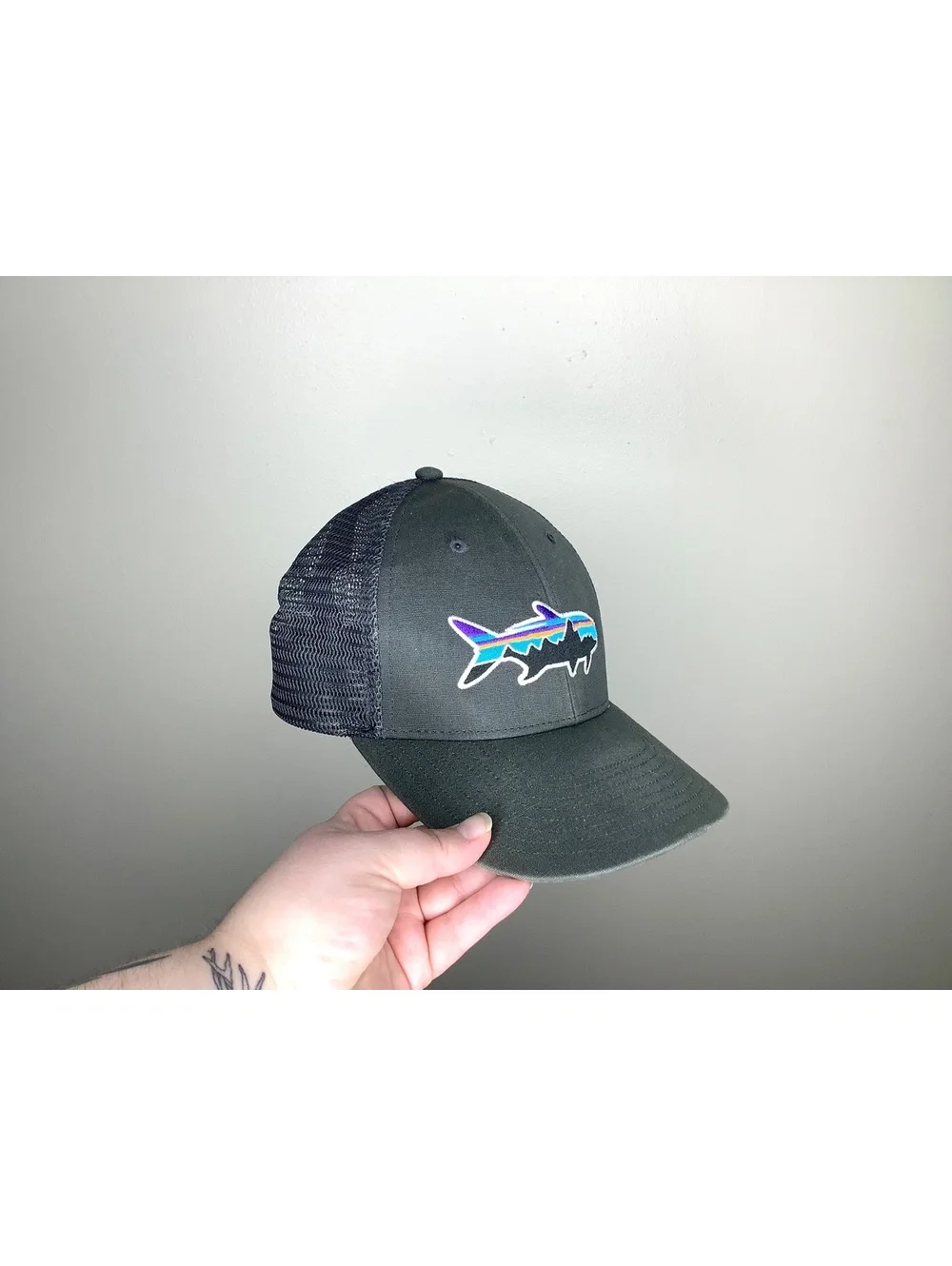 < Patagonia Fitz Roy Embroidered Trout Trucker Hat >